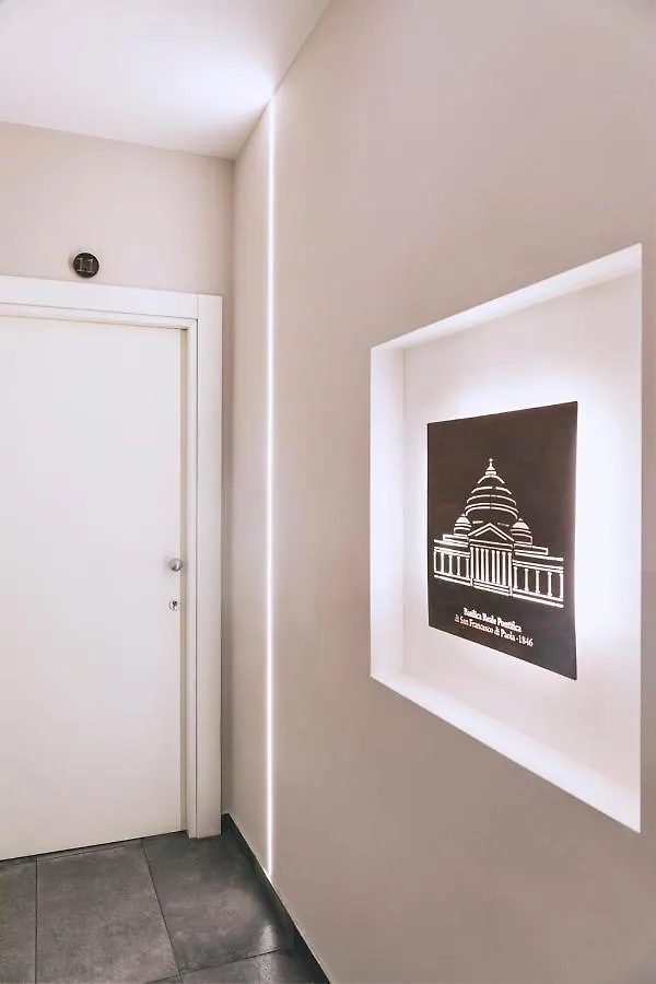 Konukevi La Smorfia Otel Napoli