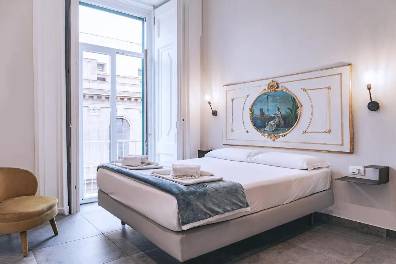 La Smorfia Otel Napoli Konukevi